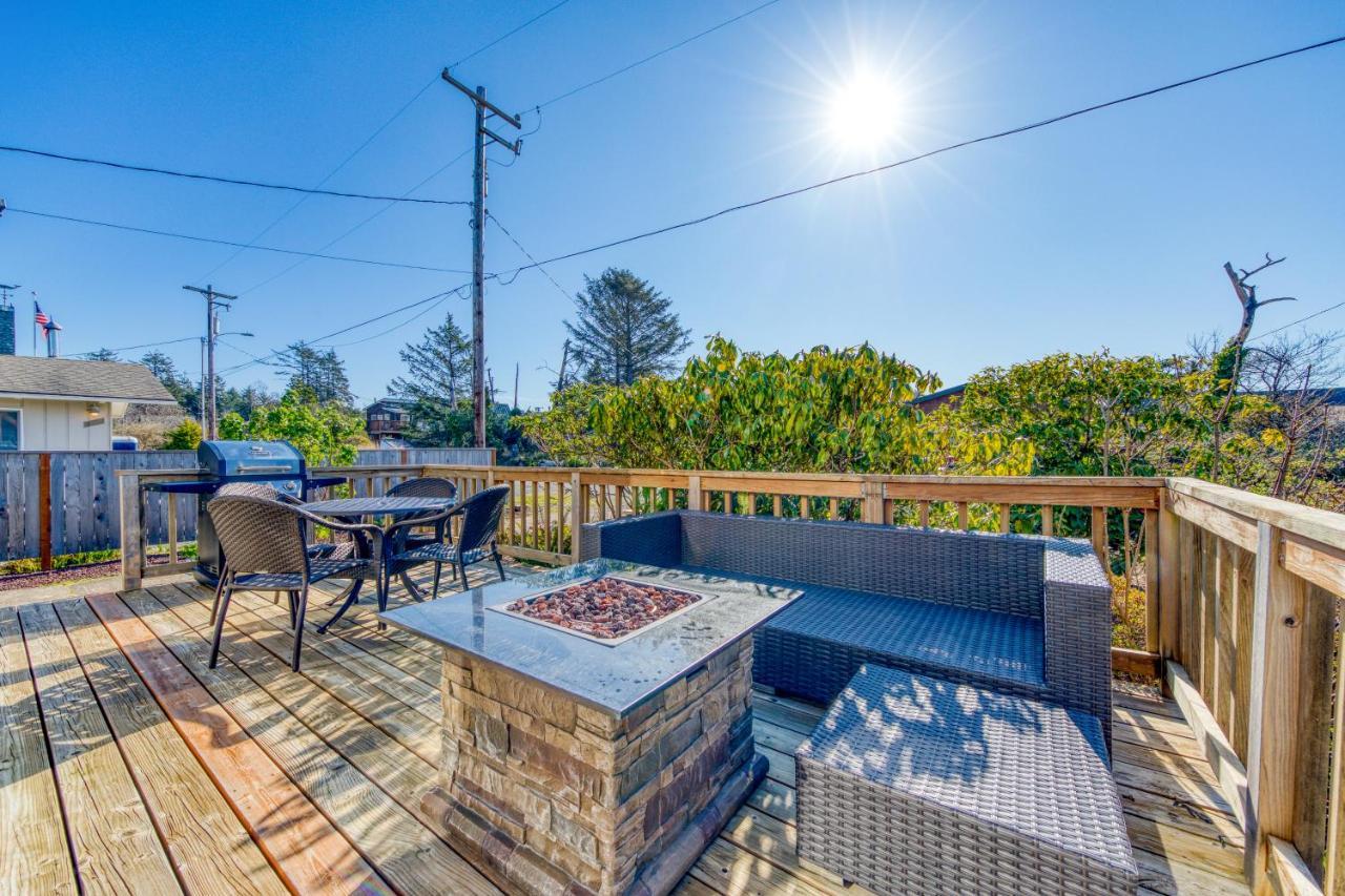 Holiday home Hallie Hideaway
